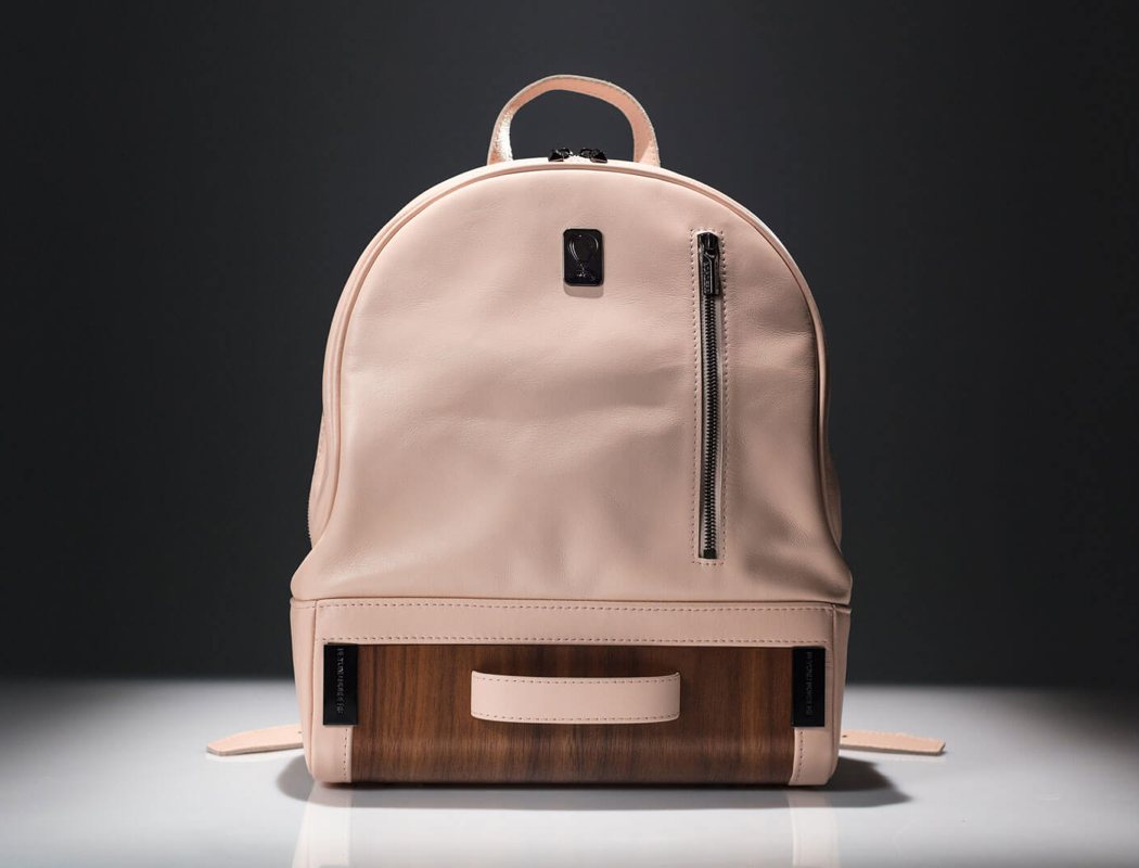 beyond_border_midi_backpack_03