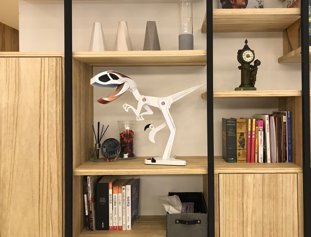 raptor_lamp_01